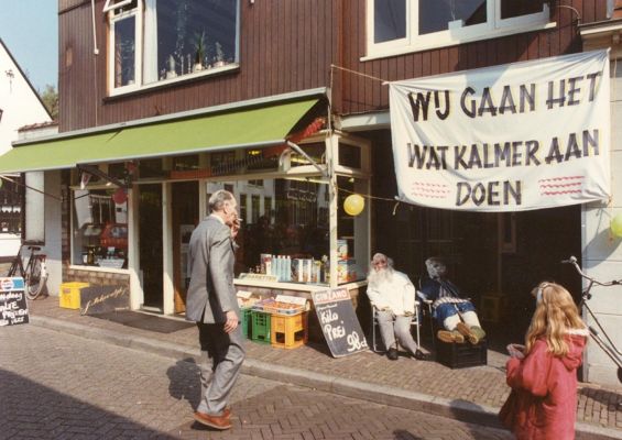 1108 winkel Schoordijk.  
