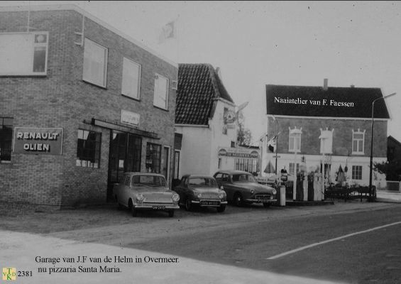 2381 
 Garage van de Helm J.F. v. d.Helm ( voorheen Middenweg )
