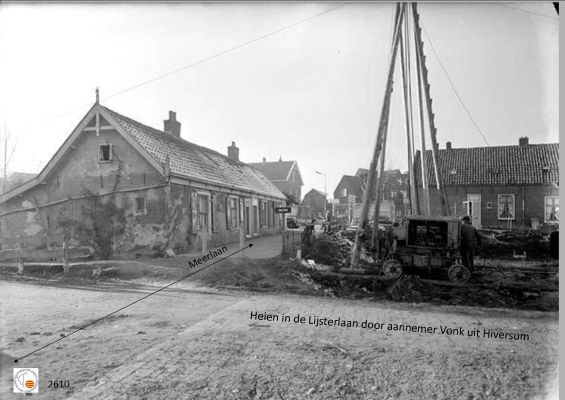 2610 Heien woningen.
Links de oude woningen aan de Meerlaan.
