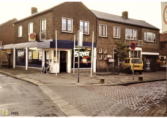 3466
Kruidenierswinkel
