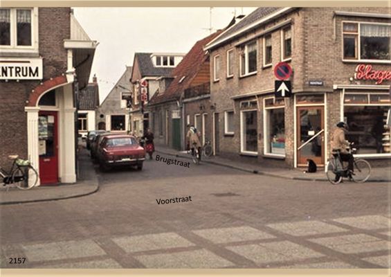 2021
Kijkje in de Brugstraat vanaf de Voorstraat
