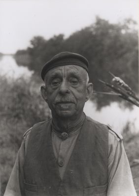 Visser
Opa Kuilman was visser van beroep en was heel goed met de drank.
Woonde jaren lang vlak bij de fam Boeve aan het Ankeveenspad
