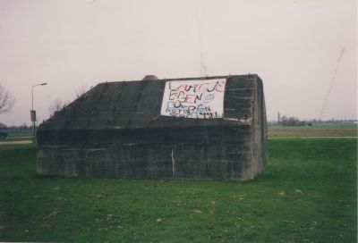 Betonbouw-uit-oorlogstijd
Manschappenschuilplaats (bunker) aan de Randweg in de Prutpolder
