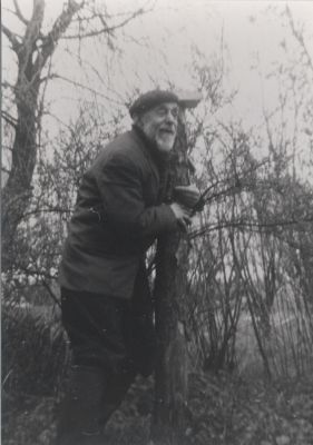 Hr-Kuilman-80-jaar
Herman Kuilman 80 jaar-  Zie boek De Googelaars van E- Boeve-  Kuilman hielp Krijn Hoetmer met de visserij
Trefwoorden: Googelaars