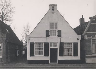 Kerkstraat 22
Kerkstraat 22
Trefwoorden: NdB