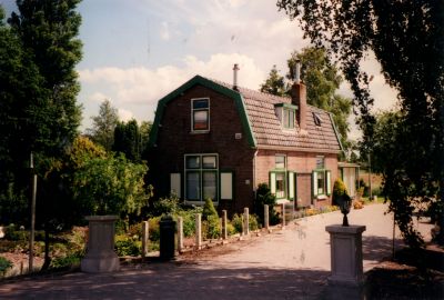 Een-van-de-eerst-gebouwde-woningen
Hier woonde tuinder Eibert van Diermen.
